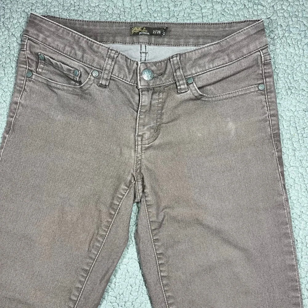 Prana Kara Jeans Womens 2/26 Brown Slim Tapered Leg Stretch Denim Pants 5759 - Picture 2 of 10
